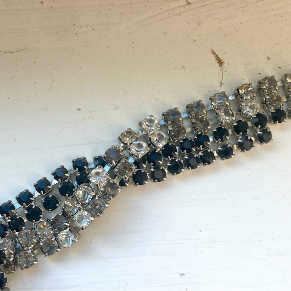 Vintages crystal necklace - Picture 7 of 13